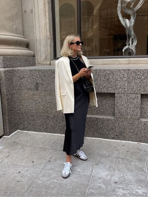 Laura.Byrnes's AUTUMN OUTFITS Collection on LTK Sambas Office Outfit, Dress And Trainers Outfits, Trainer Outfits, Rome Outfits, Samba Og Shoes, Cold Outfit, Laura Byrnes, Trainers Outfit, Samba Outfit