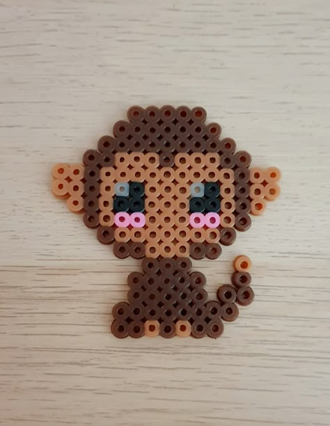 Hama Beads Cute Animals, Monkey Hama Beads, Perler Beads Monkey, Perler Beads Ideas Easy Cute Animals, Small Animal Perler Bead Patterns, Monkey Perler Beads, Peeler Bead Animals, Easy Perler Bead Patterns Animal, Animal Hama Beads