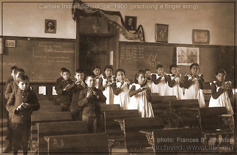 Carlisle Indian School, ca. 1900, young American Indian children practicing a western finger song, photo by Frances Benjamin Johnston. Native American Education, Native American Boarding Schools, Indian Boarding Schools, Native American Language, Indian Residential Schools, American Indian Girl, Native American Children, Boarding Schools, Residential Schools