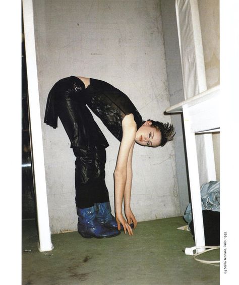 Helmut Lang Editorial, Juergen Teller 90s, Helmut Lang 90s Campaign, Juergen Teller Photography, Helmut Lang Campaign, Grunge Shoot, Helmut Lang 90s, Photography 90s, Stella Tennant