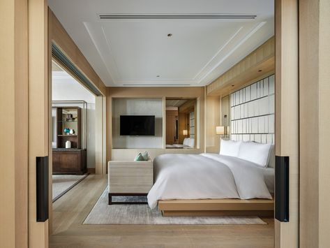 Resort Bed, Chic Beach House, Presidential Suite, Standard Hotel, Bangkok Hotel, Bedroom Hotel, Hotel Interior, Interior Architect, Hotel Room