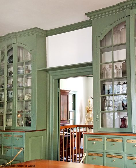 Pantry Apothecary, Apothecary Shelves, Apothecary Pantry, 1900s Aesthetic, Apothecary Bathroom, Apothecary Shoppe, Apothecary Design, Apothecary Shop, Apothecary Decor