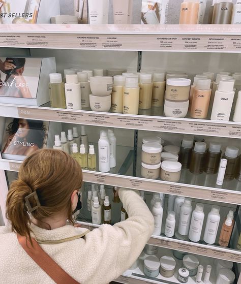 Selfcare Shopping Aesthetic, Skincare Shopping Aesthetic, Vison Bored 2024, Haircare Aesthetic, Hair Care Business, Manifestation Guide, Aesthetic Shopping, Natural Face Care, Feminine Urge