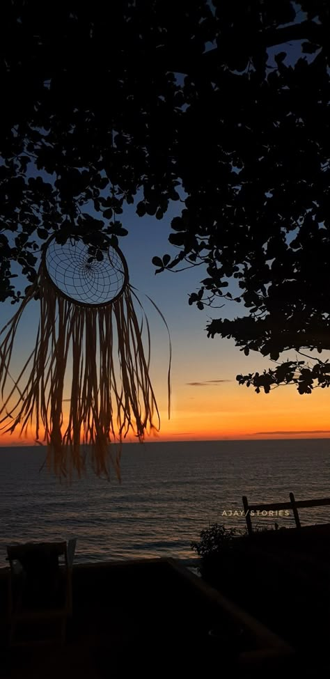 Cliff stories at #varkala #varkala beach Varkala Cliff Photography, Varkala Cliff Instagram Story, Varkala Cliff Night, Varkala Beach Photography, Varkala Aesthetic, Varkala Cliff, Varkala Beach, Cliff View, Beach Photo Inspiration