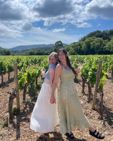 we ❤️ wine + we ❤️ France !!! Winery Photo Ideas, June 17, Wine Tasting, Photo Ideas, Wine, France, On Instagram, Instagram