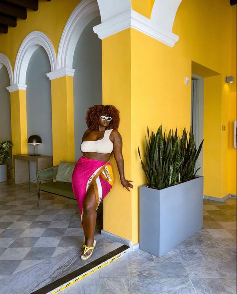 Holiday Outfit Inspo Plus Size, Vacation Looks Plus Size, Plus Size Vacation Poses, Vacation Outfits Black Women Plus Size, Plus Size Vacation Outfits Black Women, Cruise Outfits For Women Plus Size, Resort Wear For Women Plus Size, Jamaican Outfits, Plus Size Vacation Outfits