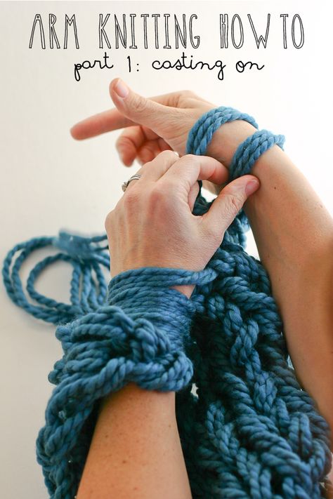 flax & twine: Arm Knitting How-To Photo Tutorial; No more confusing videos! Twine Crafts Diy, Arm Knitting Tutorial, Twine Crafts, Knitting Basics, Finger Knitting, Knitted Wit, Arm Knitting, Yarn Projects, Knitting Tutorial