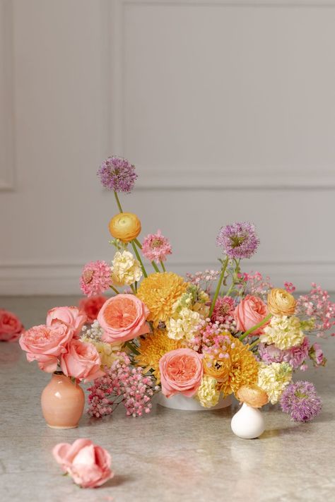 bright, fun, colorful baby's breath arrangement Non Rose Flower Arrangement, Pink Scabiosa, Peachy Floral Arrangements, Pink Orange Yellow Floral Arrangement, Allium Wedding, Pink And Peach Flowers, Picnic Flower Arrangements, Ranunculus Centerpiece Wedding, Pink Orange Yellow Flowers