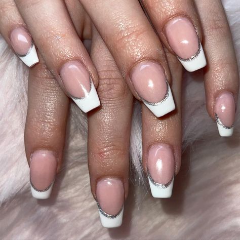 French Tip Nails Silver Line, French Manicure With Silver Line, French Tip Nails With Glitter Line, French Tip Nails With Silver Line, Tip Nails, Bride Nails, Silver Line, French Tip Nails, Glitter Nails