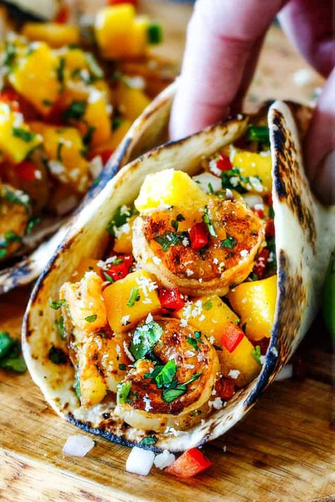 Shrimp Tacos With Mango Salsa, Lime Shrimp Tacos, Cilantro Lime Shrimp Tacos, Healthy Summer Dinner, Tacos With Mango Salsa, Summer Dinner Recipes, Healthy Summer Dinner Recipes, Shrimp Taco Recipes, Cilantro Lime Shrimp