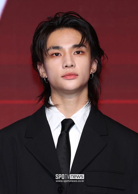 #hyunjin #현진  ATE album Press Conference, 19 July 24 Eyebrow Slits, Hyunjin And In, Straykids In, Savage Kids, Men's Korean Style, Perfect Boy, Boys Haircuts, Hwang Hyunjin, Press Conference