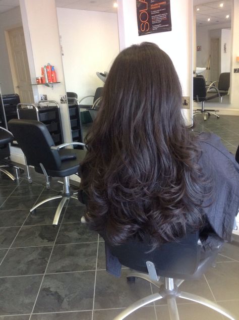 Long hair bouncy blow dry Bombshell Layers, Brazilian Blowout Hairstyles, Dry Wedding, Blow Wave, Gentle Fluidity, Bouncy Blow Dry, Haircut Inspo, Bouncy Hair, Gorgeous Hair Color