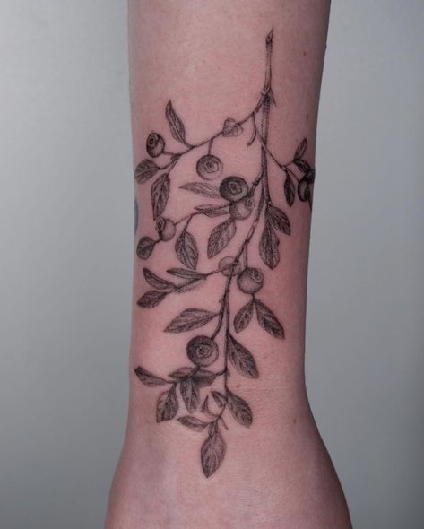 Lingonberry Tattoo, Berries Tattoo, Huckleberry Tattoo, Montana Tattoo, Mum Tattoo, Mushroom Tattoos, Blue Berries, Floral Tattoo Sleeve, Hand Poked Tattoo