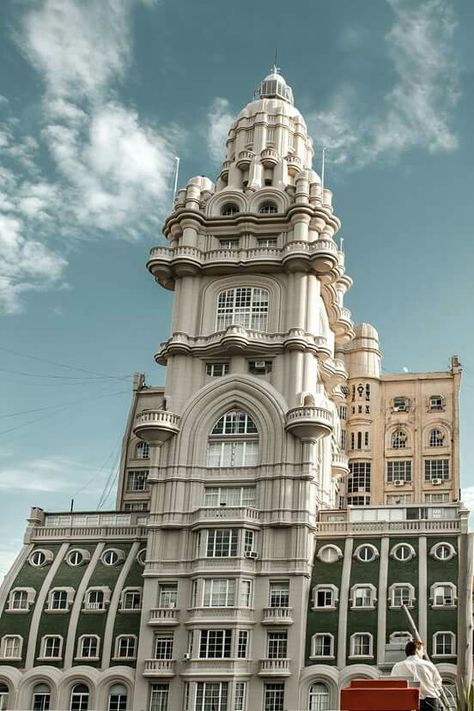 Buenos aires. Palacio Barolo Urban Environment, Architecture Old, Most Beautiful Cities, Concert Hall, Leaning Tower Of Pisa, Landscape Architecture, Old World, South America, Cityscape