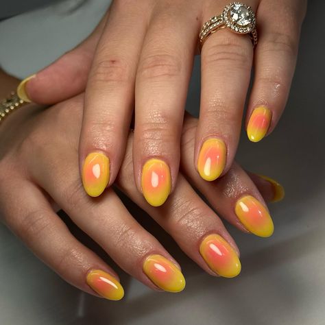 Pink lemonade aura💖 #nails #nailart #naildesigns #nailsofinstagram #nailsnailsnails #nailsmagazine #nailsonfleek #nailstyle #nailtrends #gelxnails #gelx #nailartist #nailinspo #summernails #vacanails #auranails #airbrushnails Lemonade Nails Designs, Yellow And Orange Aura Nails, Yellow Airbrush Nails, Yellow Aura Nails, Pink Lemonade Nails, Yellow Aura, Aura Nails, Nail Board, Beauty Content