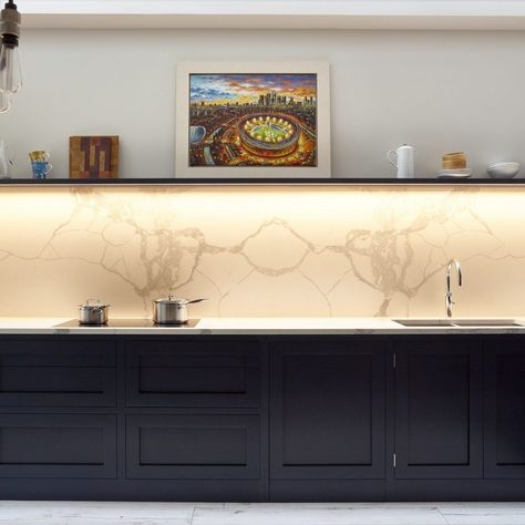 Fulham Handleless Painted Shaker Kitchen Book Matched Worktop Strip Lighting Kitchen, Elegant Shelves, Led Shelf Lighting, Painted Shaker Kitchen, Kitchen London, Painted Kitchens, Butterfly Book, Shaker Kitchens, Kitchen Floating Shelves