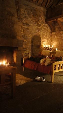 Chateau Medieval, Castles Interior, Medieval Life, Chateau France, Stone Walls, Beautiful Castles, Kitchen Area, Medieval Castle, Modern Homes