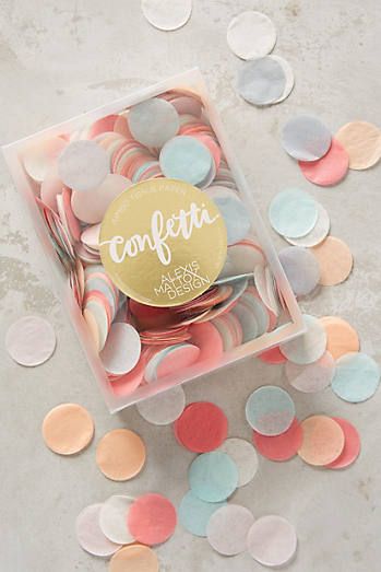 Fluttering Paper Confetti Confetti Ideas, Pastel Confetti, Trendy Party Decor, Diy Confetti, Party Confetti, Super Party, Paper Confetti, Confetti Party, Wedding Confetti