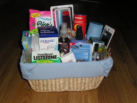 Bathroom baskets have been popping up at a lot of weddings recently, as brides become more conscious of the needs of their guests. Inside is advice on what items to include, how to organize it, and how to save money doing it! Reception Bathroom Basket, Hospitality Baskets, Reception Bathroom, Guest Basket, Bathroom Basket Wedding, Bathroom Basket, Wedding Bathroom, Bathroom Baskets, Wedding Gift Diy