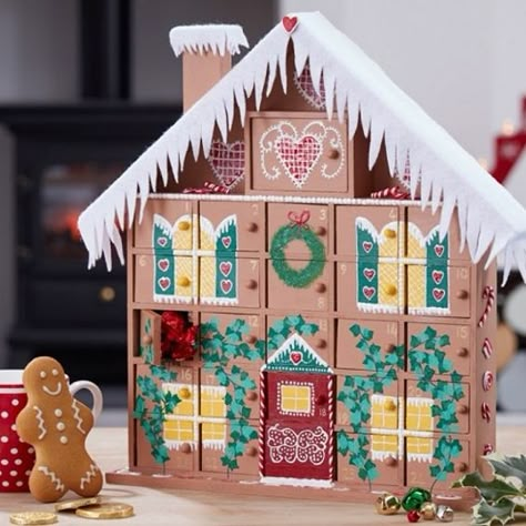 Step Wooden House Advent Calendar, House Advent Calendar, Advent Calendar House, Advent House, Make A Gingerbread House, Gingerbread House Designs, Wooden Advent Calendar, Advent Calenders, Diy Calendar