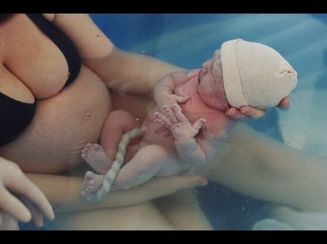 One of my favorite home birth videos. This is the video that changed my perception about natural birth, home birth, and water birth. Gives me goosebumps! So sweet. Birth Videos, Birth Art, Birth Affirmations, Birth Photos, Water Birth, Birth Doula, Birth Center, Beautiful Video, Birth Labor