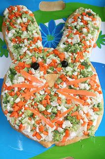 Easter Appetizers, Healthy Easter, Easter Snacks, Peach Syrup, Easter Menu, Snack Prep, Veggie Pizza, Holiday Eating, Pizza Rolls