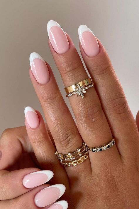 Dusty Rose Nails French Tip, Pink And White French Tip Nails Oval, Pink Undertone French Nails, Pink And White French Dip Powder Nails, Light Pink Base French Nails, French Manicure With Pink Base, Pink Nail White French Tip, Light Pink Nails With French Tip, French Nails White Base