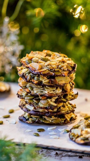 Pumpkin Seeds Cookies, Nut And Seed Cookies, Almond Seed Chocolate Cookies, Hemp Seed Cookies, Crunchy Almond Seed Cookies, Nuts And Seeds Crackers, Sliced Almonds Recipes, Crunchy Almond Seed Chocolate Cookies, Pumpkin Seed Cookies