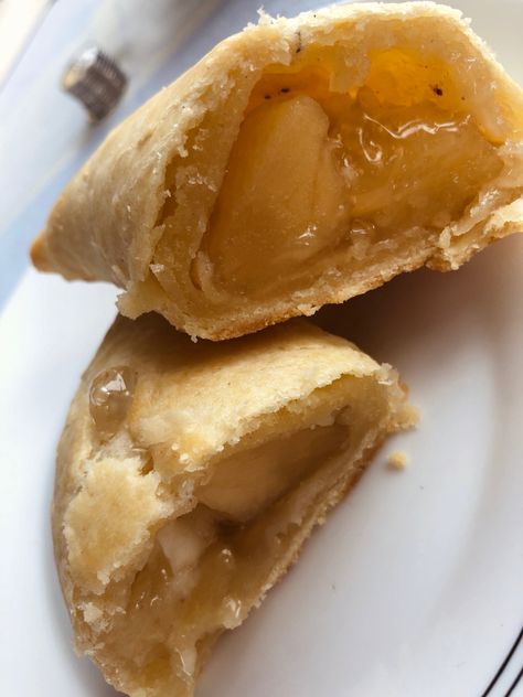 Apple Flips aka Hand Pies Newfoundland Recipes, Apple Hand Pies, Mama Recipe, Baked Apple, Hand Pies, Pie Dough, Dessert Cups, Jams & Jellies, Baked Apples