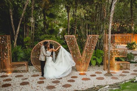 An Elegant Destination Wedding at Dreams Riviera Cancun Destination Wedding Details, Dreams Riviera Cancun Resort, Dreams Riviera Cancun, Riviera Cancun Wedding, Cancun Destination Wedding, Destination Wedding Cost, Cancun Resort, Dreams Resorts, Riviera Cancun