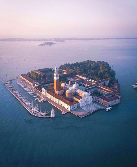 Venice, Italy on Instagram • Photos and Videos San Giorgio Maggiore, Venice Photography, Italian Countryside, Europe Photos, Northern Italy, Birds Eye, Venice Italy, Wonderful Places, Pisa