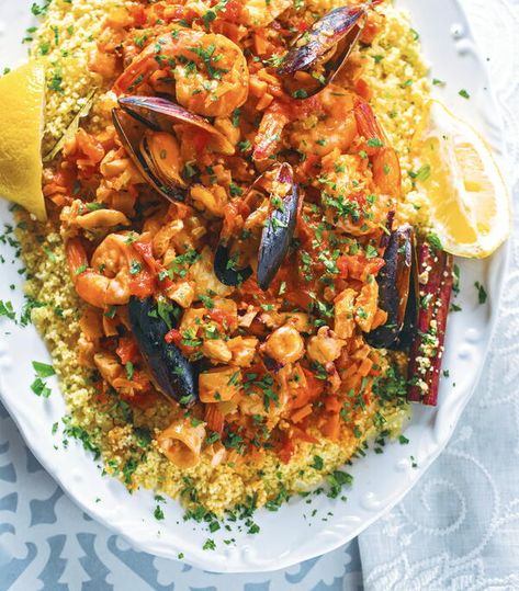 Sicilian Couscous, Sicilian Cuisine, Sicilian Food, Quinoa Dishes, Golden Time, Couscous Recipes, Seafood Stew, Herb Sauce, Sicilian Recipes