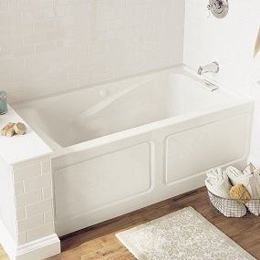 Lifestyle picture of the American Standard Evolution bathtub. American Standard 2425V-LHO.002.020 Evolution 5-Feet by 32-Inch Deep-Soak Bathtub with Apron, White - Amazon.com Small Soaker Tub, Soaker Bathtub, Deep Tub, Cast Iron Bathtub, Jetted Bath Tubs, Bathtub Remodel, Small Tub, Acrylic Tub, Bathtub Drain