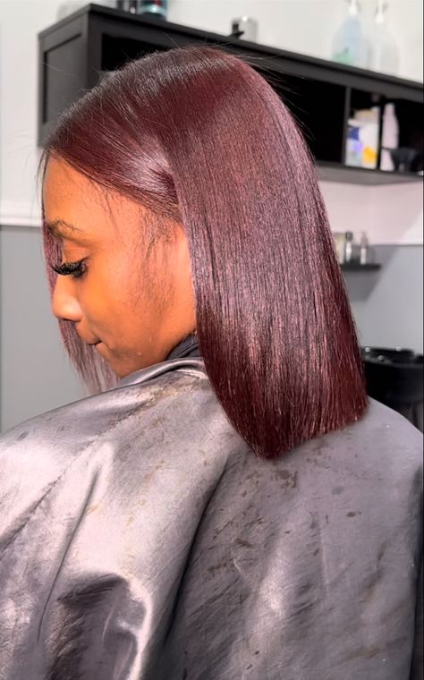 Red Hair On Brown Skin, Dark Burgundy Hair, Burgundy Hair Dye, Hair Color For Dark Skin, Maroon Hair, Pressed Natural Hair, Silk Press Natural Hair, Wine Red Hair, Wine Hair