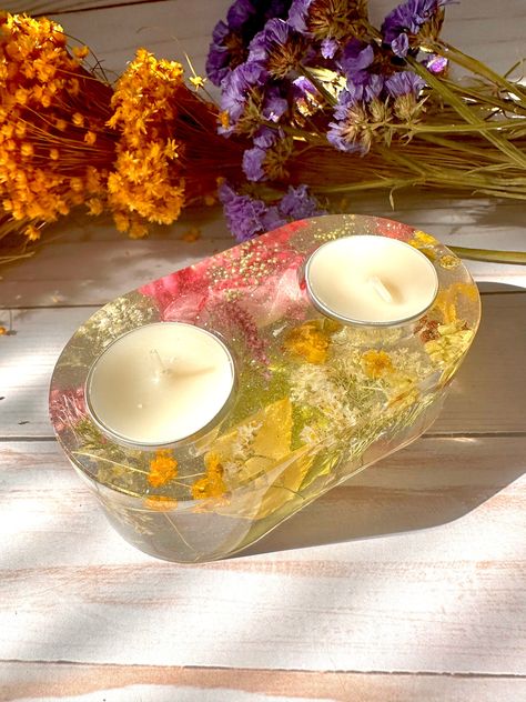 Resin Tealight Candle Holder with Natural Flowers, Housewarming Gift Resin Tealight Holder, Resin Candle Holder, Candle Bowls, Floating Candles Bowl, Resin Candle, Natural Dried Flowers, Floating Candle, Tealight Candle Holder, Natural Flowers