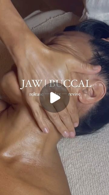 Elizabeth | EARTHY BEAUTY on Instagram: "A facial that taps into all the points and emotions — you’ll leave feeling lighter both energetically and physically 🧝🏼‍♀️" Buccal Massage, Earthy Beauty, Massage Techniques, Instagram A, Massage, Facial, Feelings, On Instagram, Beauty