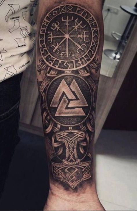 Viking Arm Sleeve Tattoo, Viking Compass Tattoo Men, Nordic Tattoo Men, Viking Arm Tattoo, Viking Sleeve Tattoo, Tattoo Odin, Vegvisir Tattoo, Viking Compass Tattoo, Viking Tattoos For Men