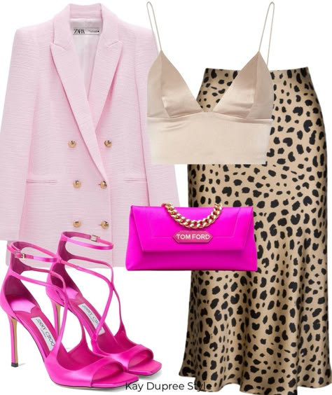 Hot Pink And Animal Print Outfits, Pink And Leopard Outfit, Valentine's Day Outfit For Women, Outfit Animal Print, Pink And Leopard, Leopard Outfit, Color Combinations For Clothes, Winter Fashion Outfits Casual, Effortlessly Chic Outfits