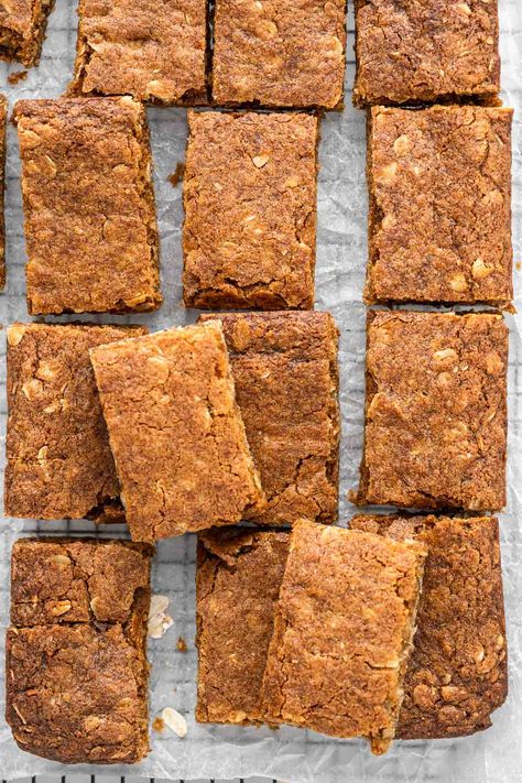 Chewy ANZAC Slice - Eight Forest Lane Anzac Slice, Muesli Slice, Oat Slice, Easy Slice, Anzac Biscuits, Slices Recipes, Golden Syrup, Baking Paper, Caramel Flavoring