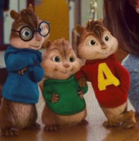 Alvin And The Chipmunks Pfp, Iconic Trios Cartoon, Alvin And Chipmunks Movie, Chipmunks Movie, Prom Photoshoot, Trio Halloween Costumes, Alvin And The Chipmunks, Cartoon Character Pictures, Cute Cartoon Pictures