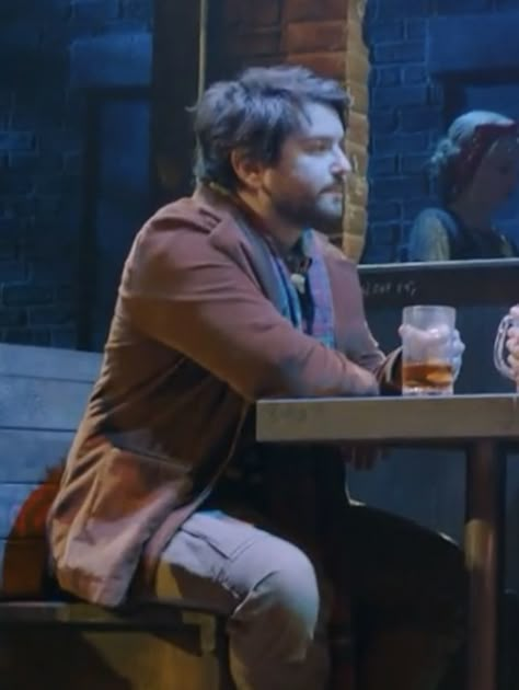 Dewey Finn Alex Brightman, Dewey Finn, School Of Rock Musical, Beetlejuice Cast, Alex Brightman, School Of Rock, Broadway Musicals, Madly In Love, Attractive People