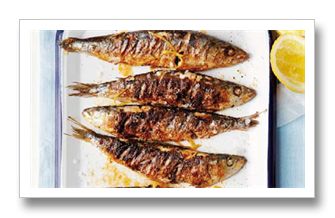 Dukan recipes you can stick with: Spicy sardines Roasted Sardines, Sardine Recipe, Grilled Sardines, Grilled Recipes, Sardine Recipes, Portuguese Cuisine, Portuguese Recipes, Authentic Recipes, Seafood Restaurant