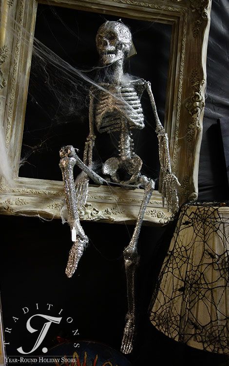 This glittered skeleton sits in a frame hanging on the wall. Folk Art Decor, Halloween Folk Art, Halloween Figures, Halloween Facts, Halloween Spooktacular, Vintage Holiday Decor, Elegant Halloween, Halloween 2014, Halloween Vintage