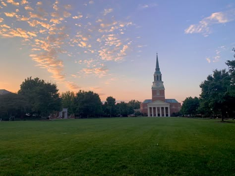 sun set over upper quad at wake forest university #wfu Wake Forest University Aesthetic, Forest Outfits, Law Girl, Dream University, University Aesthetic, Wake Forest University, Valley Forge, Dream School, Wake Forest