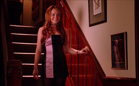 Lindsay Lohan Mean Girls, Mean Girls 2004, Mean Girls Christmas, Mean Girls Party, Mean Girls Outfits, Cady Heron, Girls Christmas Party, Hot Pink Bra, Sheer Black Tights