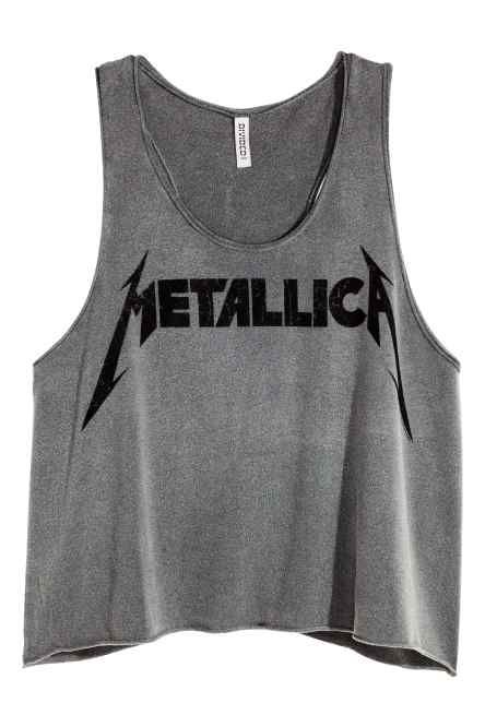 H&M Metallica crop top 2015 Metallica Outfit, Metal Shirts, Short Tank Top, Sleeveless Shirts, Look Rock, Halloween Vampire, Style Rock, H&m Shorts, Silhouette Projects