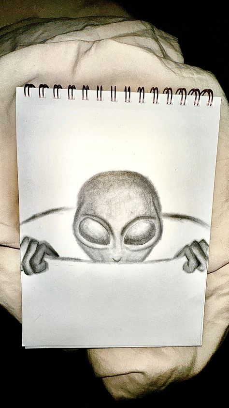 Drawing Of Outer Space, Things In Space Drawing, Alien Sketch Simple, Drawings To Fill Up Space, Space Travel Drawing, Alien Invasion Drawing, Out Of This World Drawings, Alien Doodle Art, Alien Drawing Reference