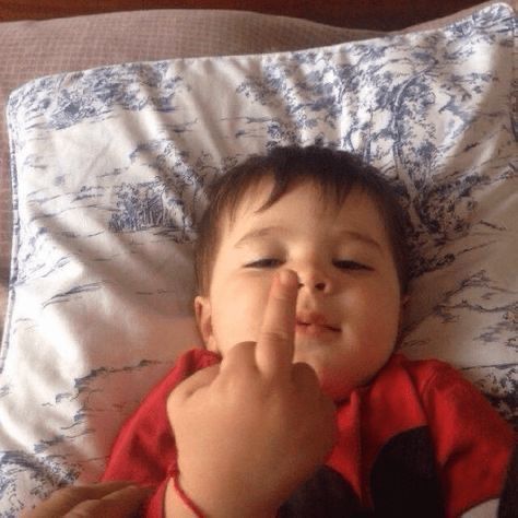 Kids Mood, Cute Funny Babies, Reaction Face, Funny Profile, 웃긴 사진, Mood Humor, Funny Profile Pictures, Cartoon Jokes, Funny Reaction Pictures