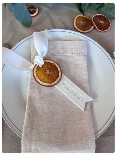 Stamped Clay Place Cards, Fall Place Card Ideas, Handmade Wedding Place Cards, Table Name Settings, Homemade Name Place Cards, Orange Slice Name Card, Clay Place Settings, Diy Clay Name Tags, Polymer Clay Place Card Holder