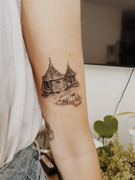 Harry Potter Bookish Tattoos, Hagrid Harry Potter Tattoo, Tattoo Ideas Female Bookish, Harry Potter Tattoos Hagrid, Hogwarts Minimalist Tattoo, Harry Potter Hagrid Tattoo, Hagrid Tattoo Ideas, Dumbledore Tattoos, Hogsmeade Tattoo